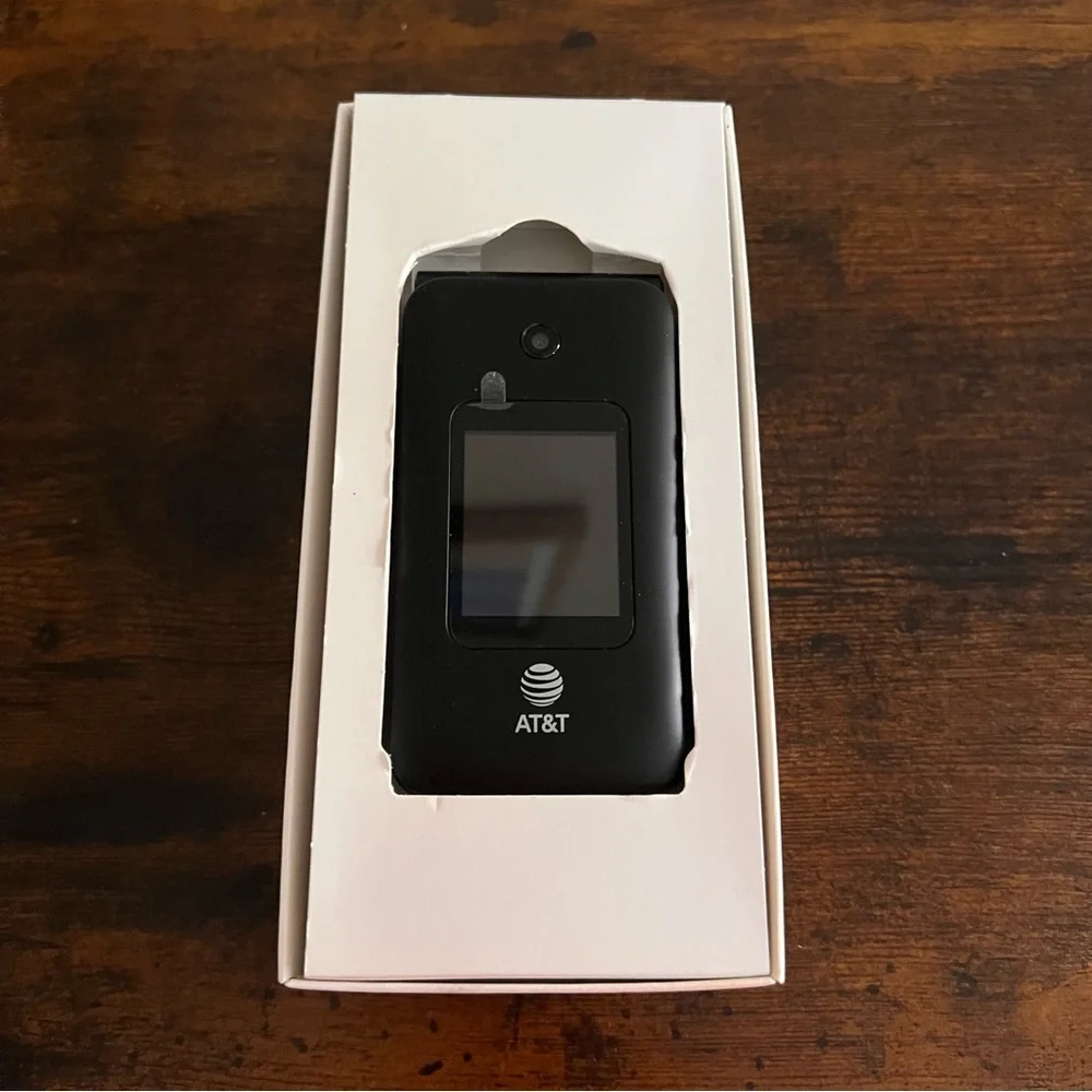 AT&T Cingular Flip IV Flip Phone NEW OPEN BOX